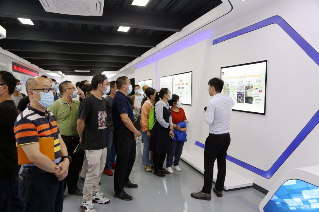 工業機器人應用工程師開班！設計城為順德智造培養“種子人才”