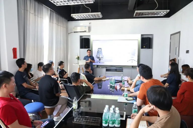 第十六期“小城故事”：坐具設計品牌的新思考和蛻變