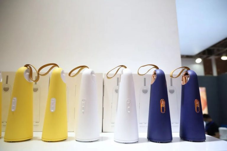 設計城企業亮相第三十屆深圳國際禮品展，“設計順德”閃亮登場