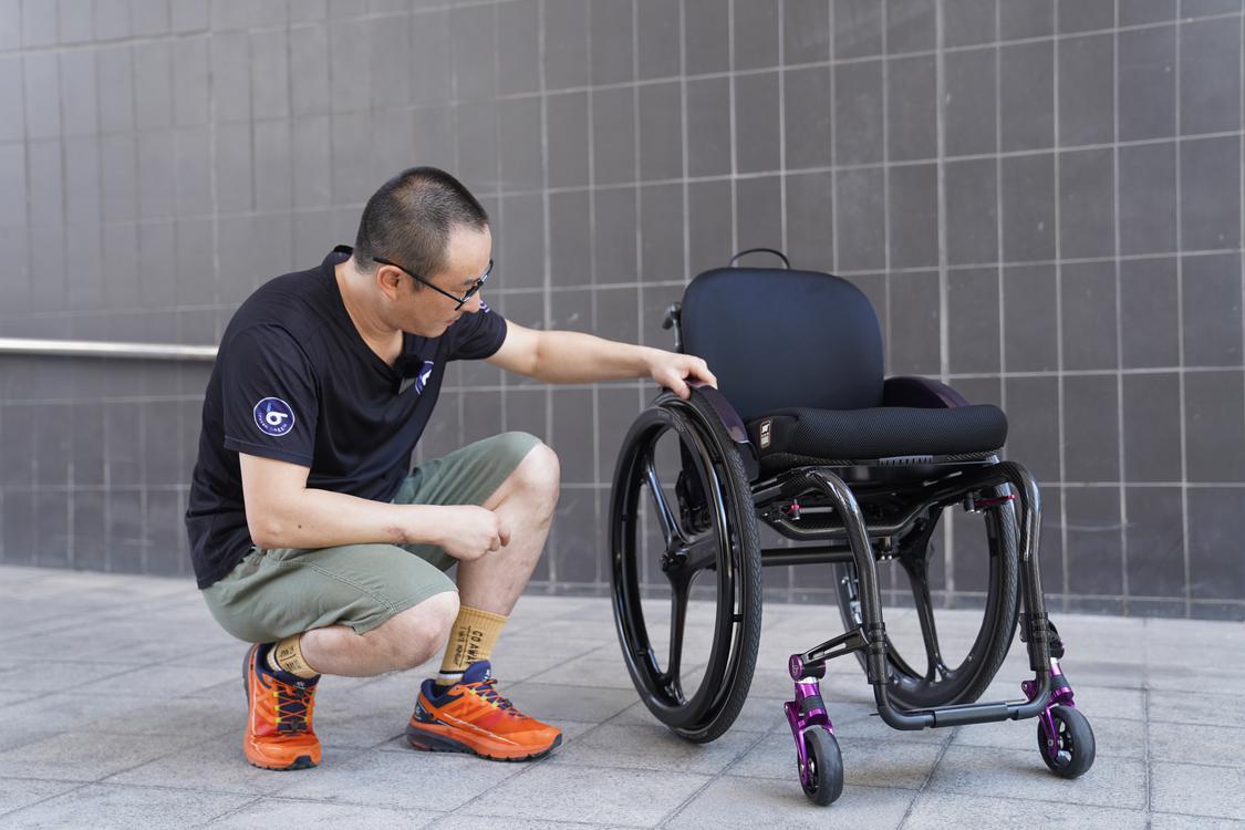 他設計的產品，殘奧冠軍都在用！ | 從800到8000，牢記囑托開新局⑦