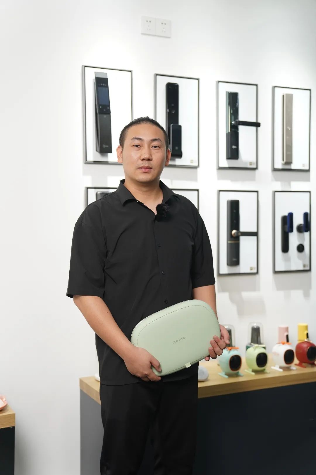 “解鎖”高科技！他這個(gè)設(shè)計(jì)拿下紅點(diǎn)獎(jiǎng) | 從800到8000，牢記囑托開(kāi)新局⑩