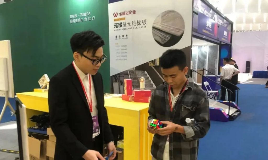 一起“箱”遇設計！設計城產品亮相佛山潭州陶瓷展