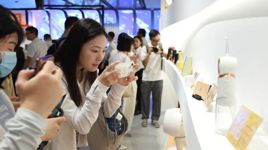 央媒聚焦！設計城高質量發展的妙招是什么？