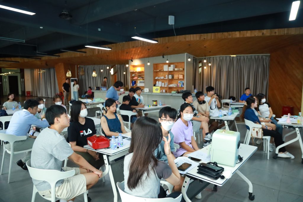 香港青年探尋設計城 共赴大灣區(qū)創(chuàng)新之旅