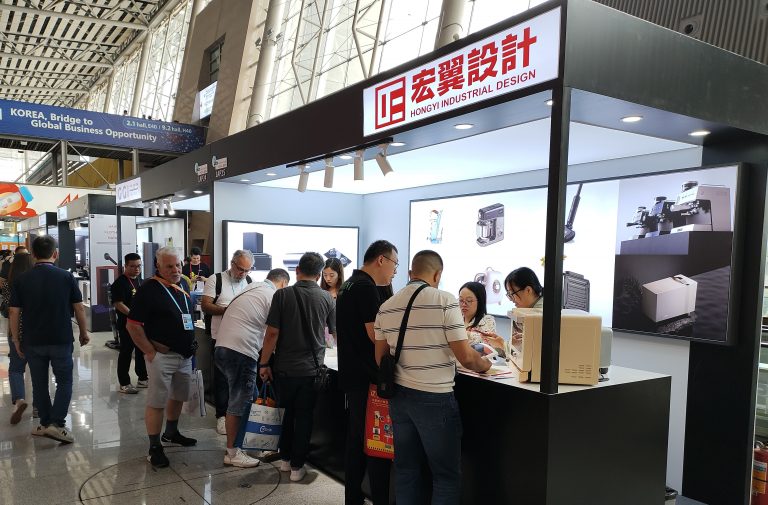 廣東工業設計城創新力量集結，成為廣交會“顯眼包”