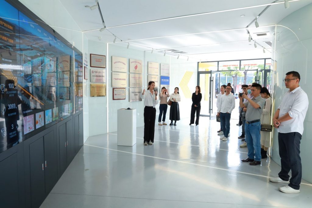 高明產業代表深度探訪順德設計，開啟區域緊密協作新篇章