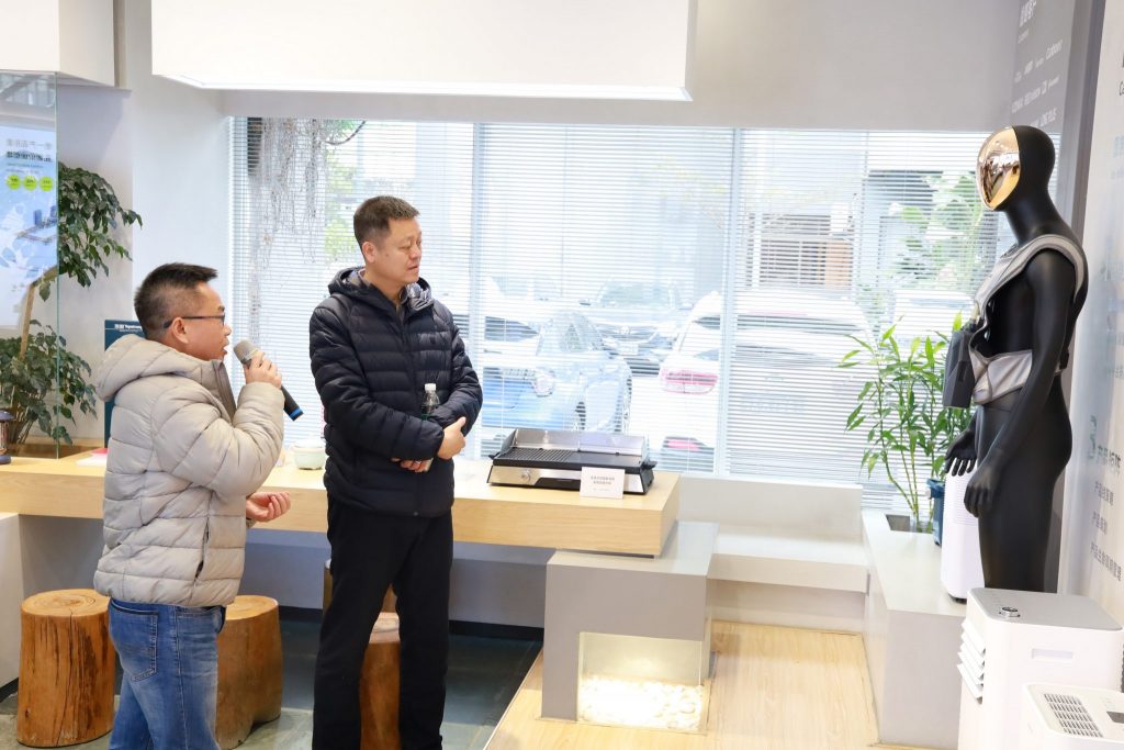 廣晟有色集團一行蒞臨設計城考察交流，共謀國企與民企協同發展