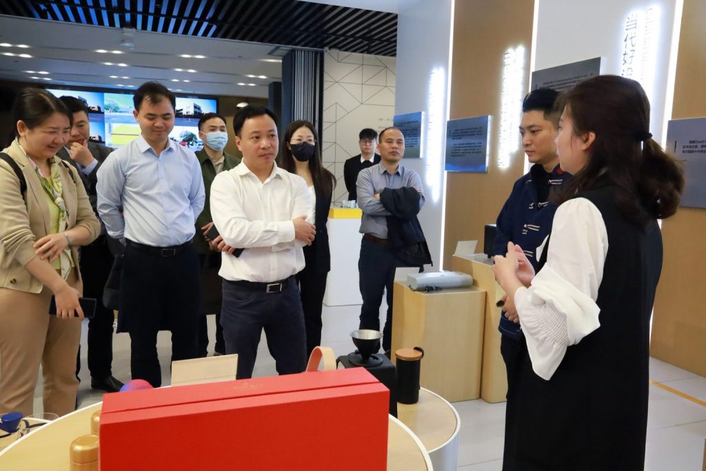 深佛兩地代表共議產業協同發展，搭建合作橋梁紐帶