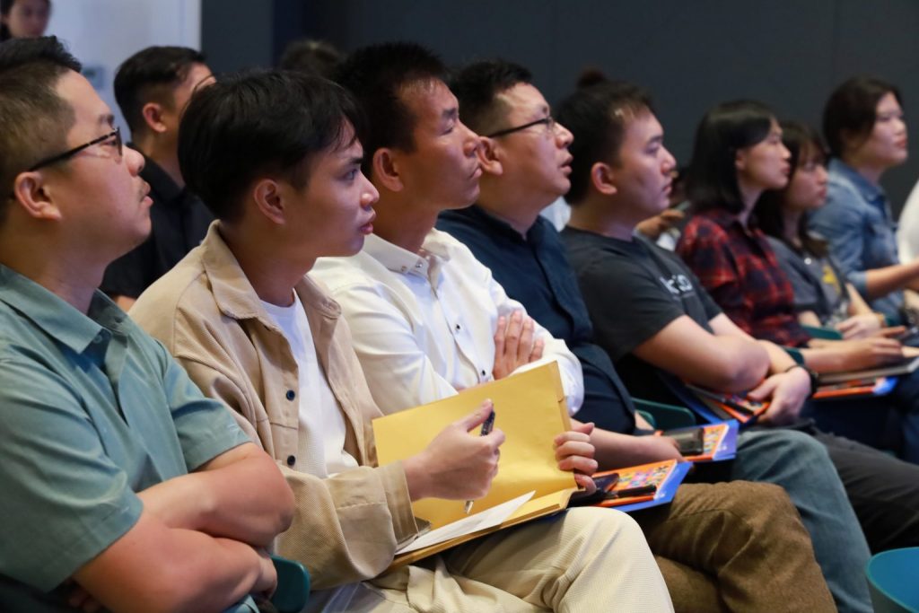 設計城舉行首場“AI+工業設計”技術培訓