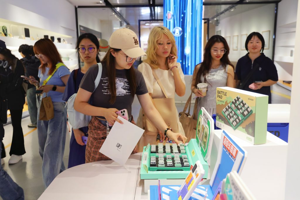 深化產學研交流 | 清華大學深圳國際研究生走進設計城