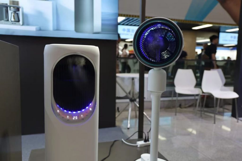 第136屆廣交會開幕首日： 順德“智造”驚艷外商 設計城“創新天團”火力全開