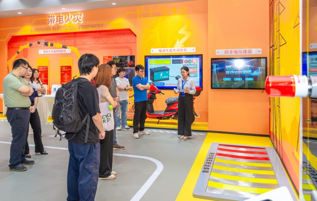 設(shè)計(jì)創(chuàng)新驅(qū)動(dòng)智造升級(jí)!廣東工業(yè)設(shè)計(jì)城攜手中山制造名企開(kāi)啟深度對(duì)接