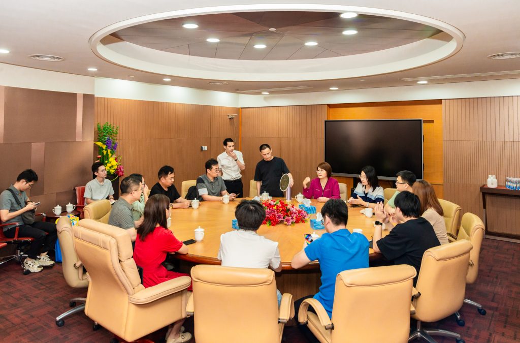 設(shè)計(jì)創(chuàng)新驅(qū)動(dòng)智造升級(jí)!廣東工業(yè)設(shè)計(jì)城攜手中山制造名企開(kāi)啟深度對(duì)接