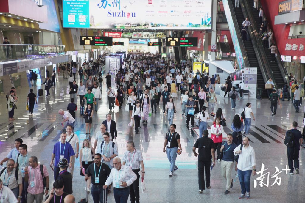 設計城創新力量奔赴“中國第一展”，以“智造”鏈接全球